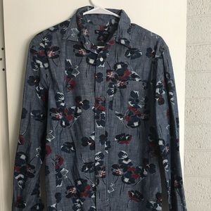 Long sleeve Hawaiian print chambray shirt